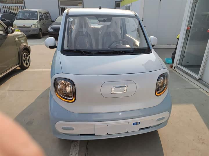 Фото 3 - Bestune Pony