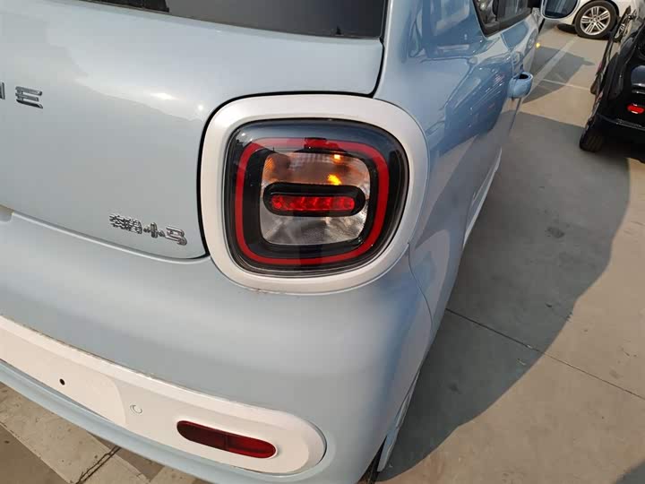 Фото 8 - Bestune Pony