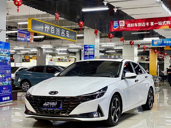 Фото 1 - Hyundai Elantra N line