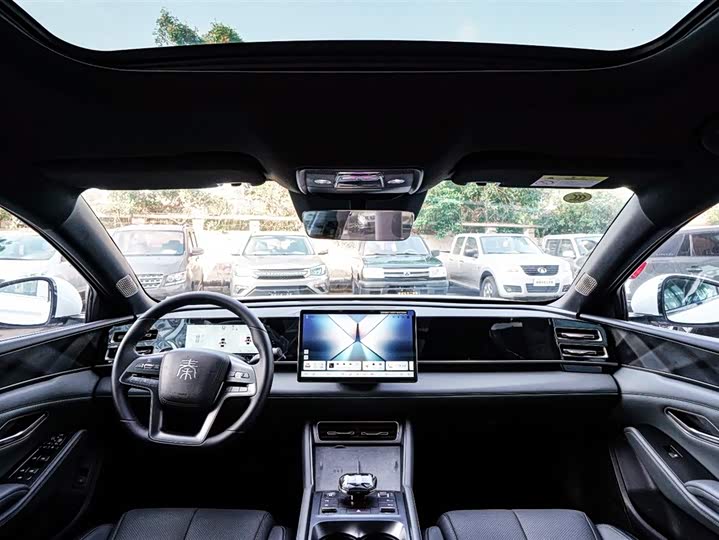 Фото 9 - BYD Qin L