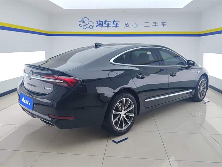 Фото 3 - Buick LaCrosse