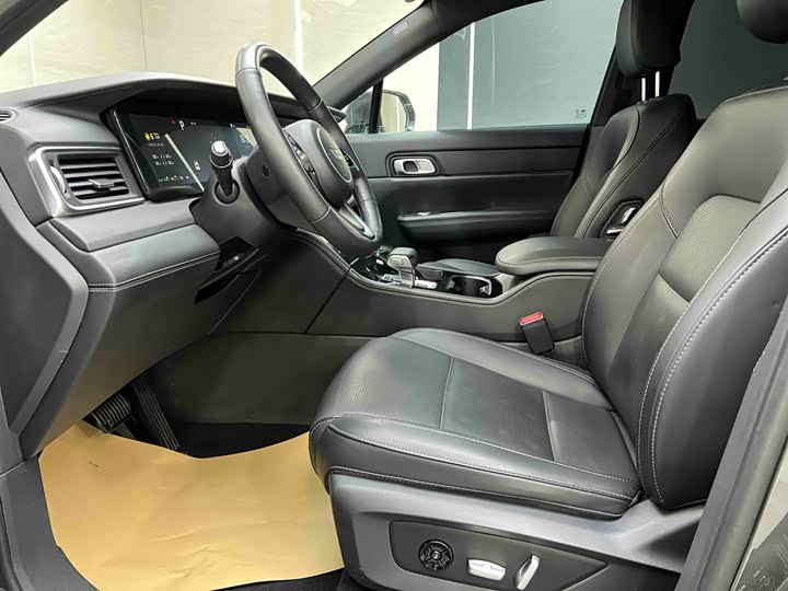 Фото 8 - LiXiang One