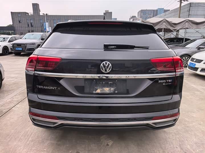 Фото 5 - Volkswagen Teramont X