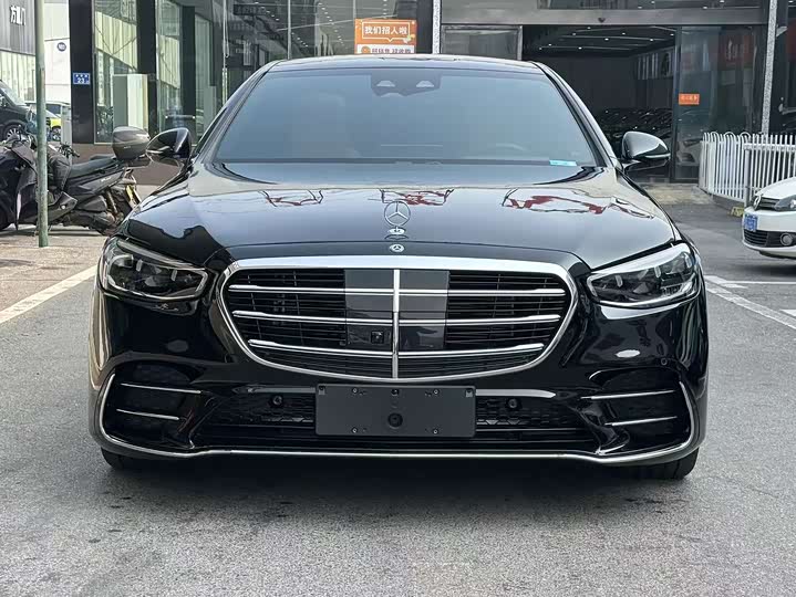 Фото 2 - Mercedes-Benz S-Class