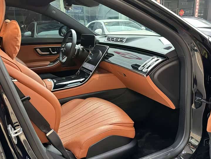 Фото 6 - Mercedes-Benz S-Class