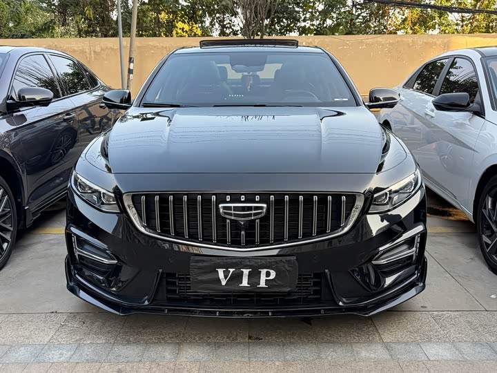 Фото 2 - Geely Preface