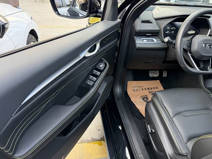 Фото 5 - Geely Preface