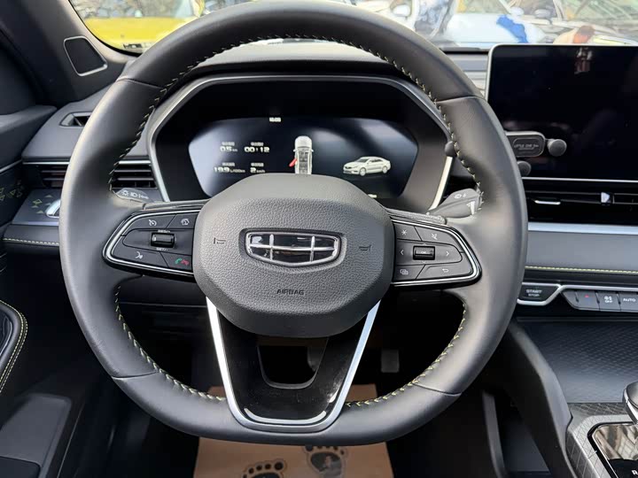 Фото 7 - Geely Preface