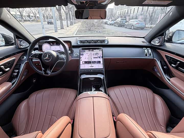 Фото 5 - Mercedes-Benz S-Class