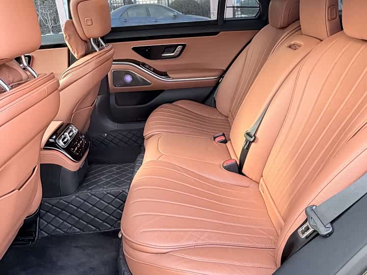 Фото 7 - Mercedes-Benz S-Class