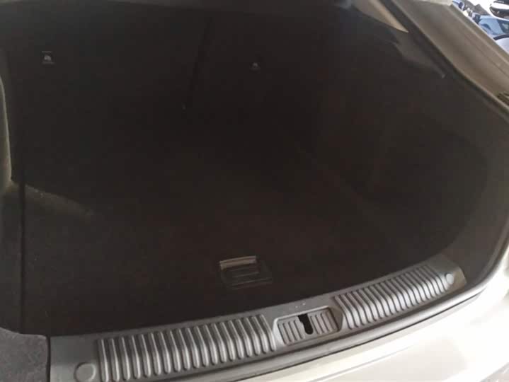 Фото 4 - Bestune B70