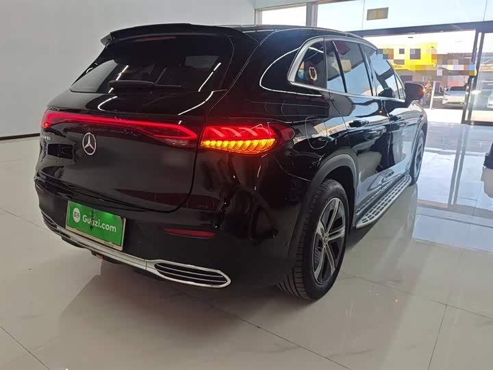 Фото 7 - Mercedes-Benz EQE SUV
