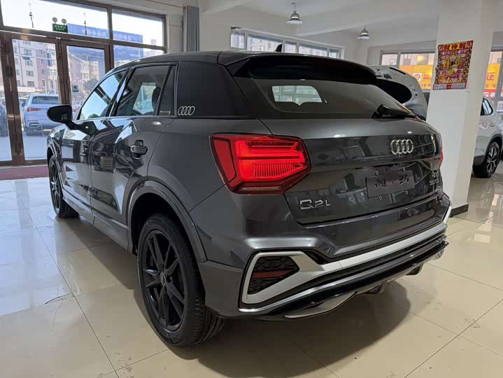 Фото 4 - Audi Q2L