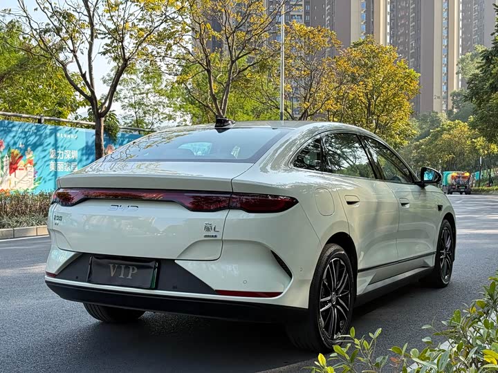 Фото 9 - BYD Qin L