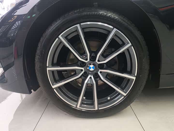 Фото 5 - BMW 3 Series