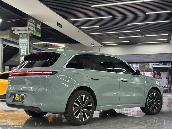 Фото 6 - LiXiang L6