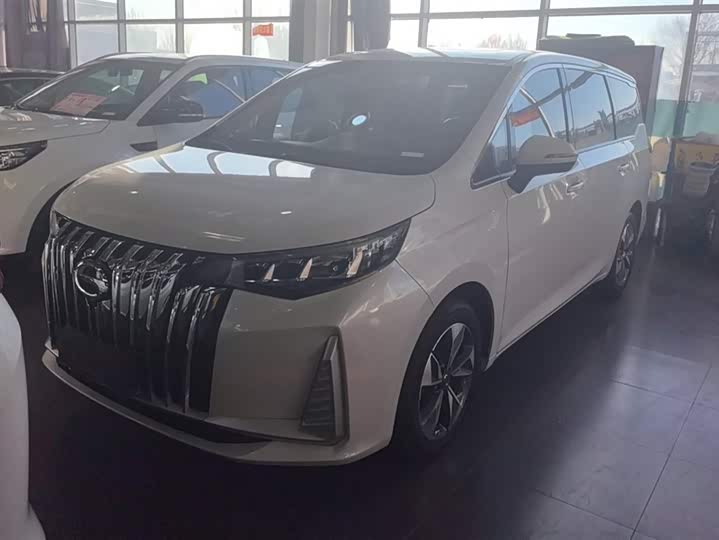 Фото 1 - GAC Trumpchi M6