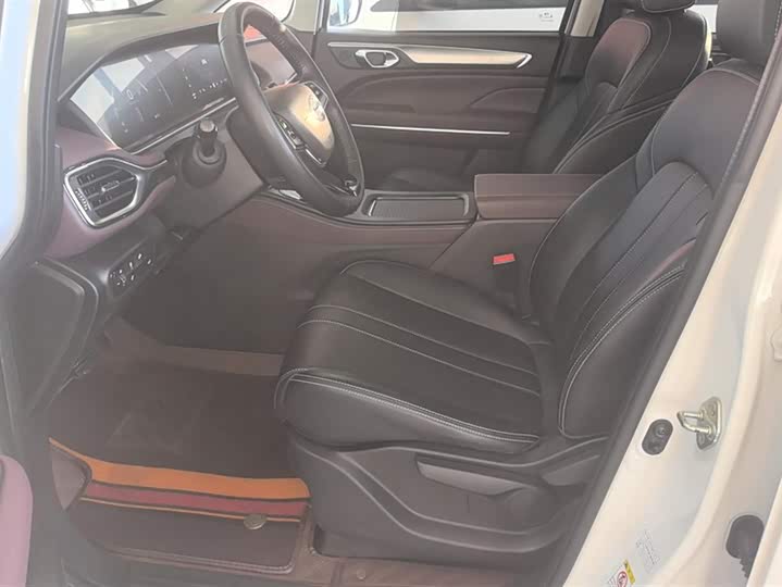 Фото 9 - GAC Trumpchi M6