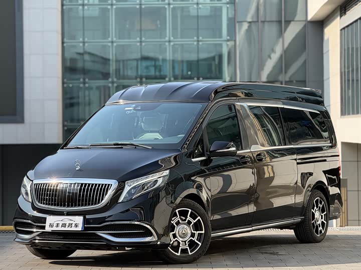 Фото 4 - Mercedes-Benz V-Class