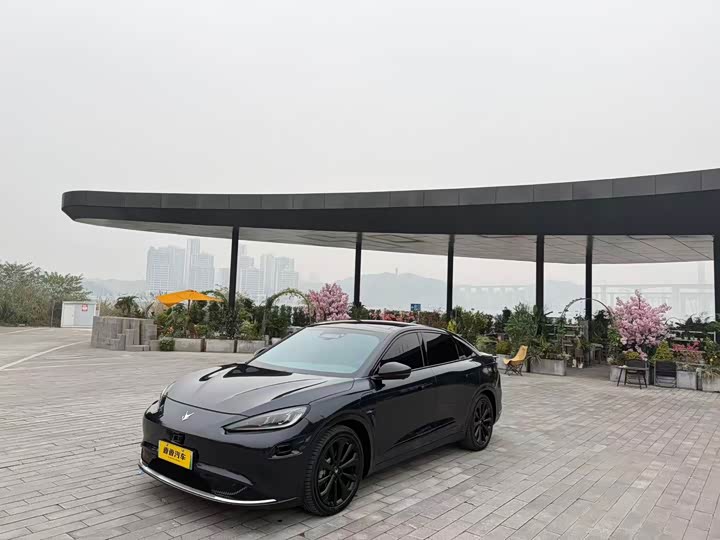 Фото 2 - BAIC Arcfox Alpha S