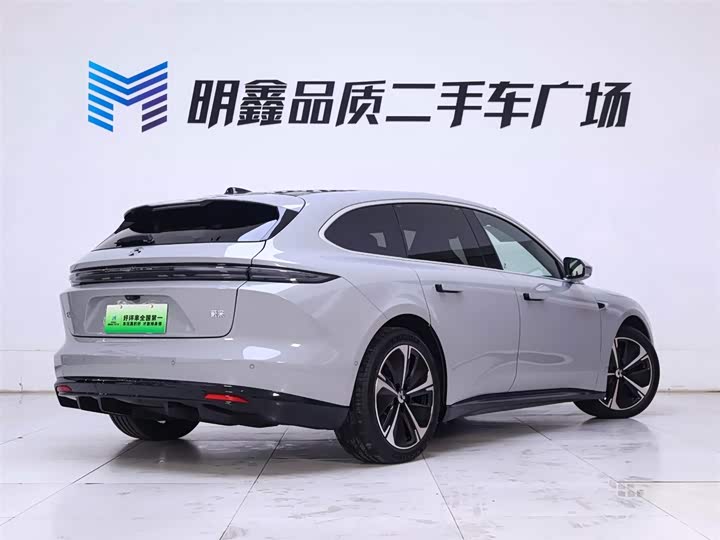 Фото 7 - Nio ET5T