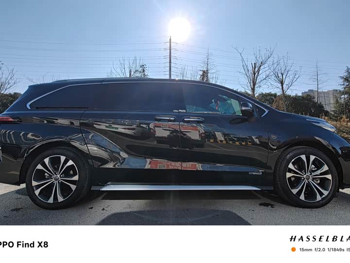 Фото 8 - Toyota Granvia