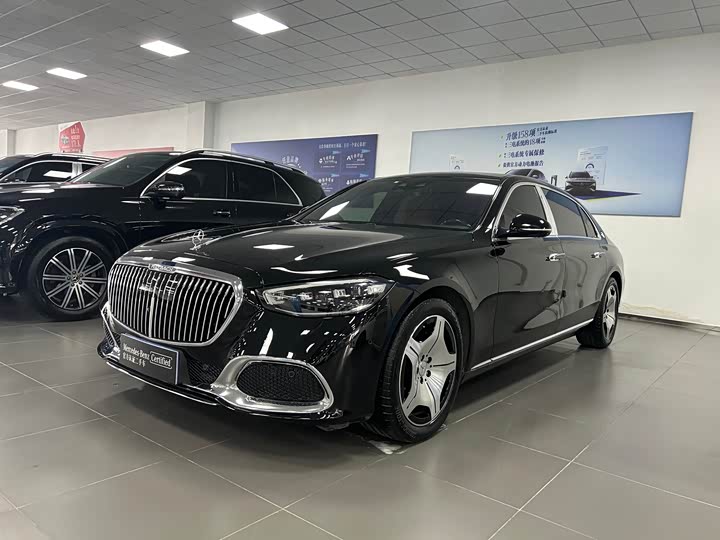 Фото 1 - Mercedes-Benz Maybach S-Class