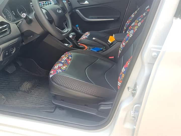 Фото 9 - Chery Tiggo 3x