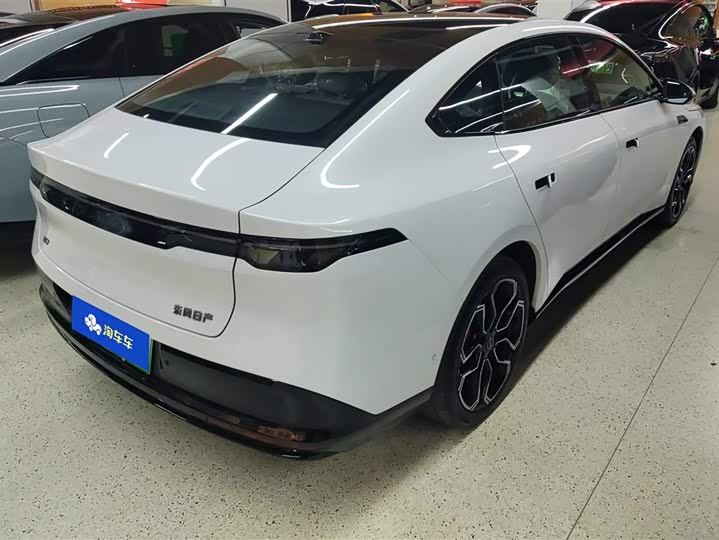 Фото 3 - Nissan N7