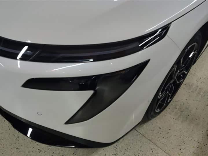 Фото 5 - Nissan N7