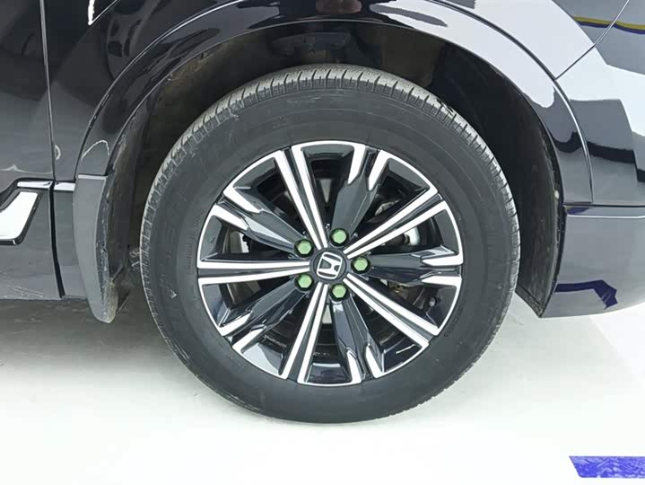 Фото 6 - Honda CR-V Hybrid