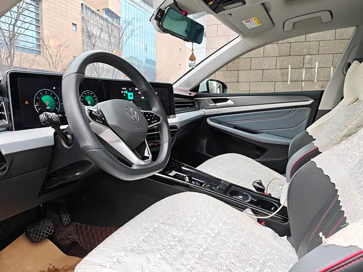 Фото 4 - Volkswagen Lamando L