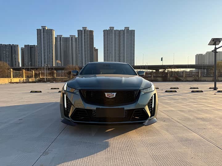 Фото 2 - Cadillac CT5