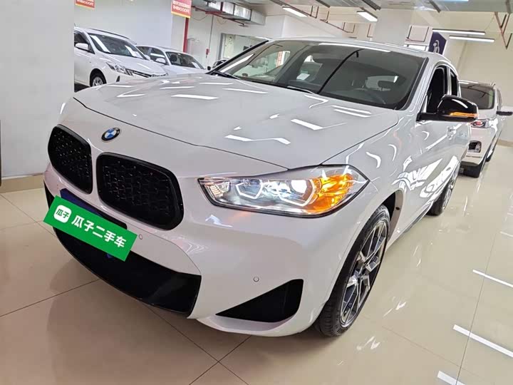 Фото 2 - BMW X2