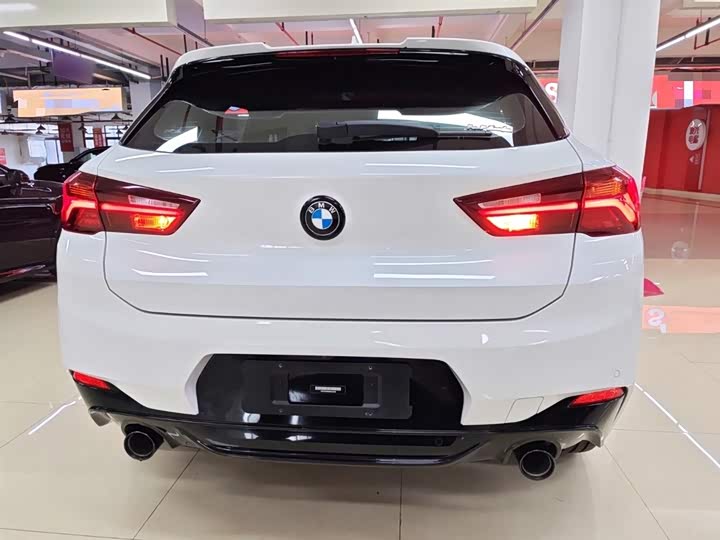 Фото 6 - BMW X2
