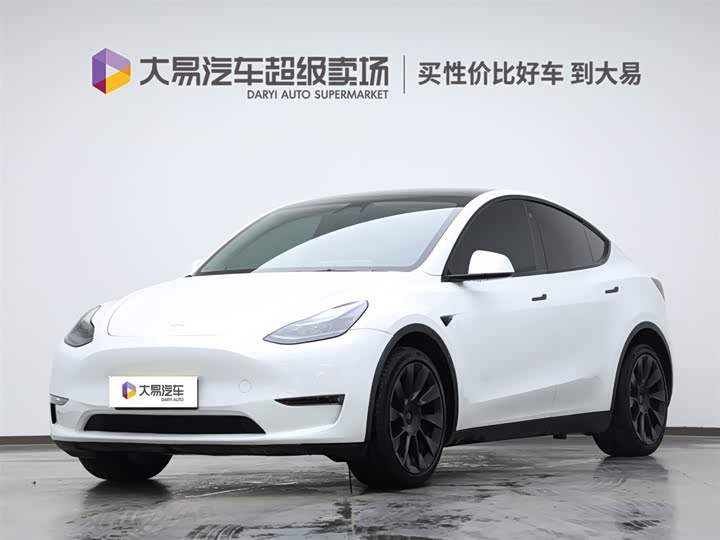 Фото 1 - Tesla Model Y