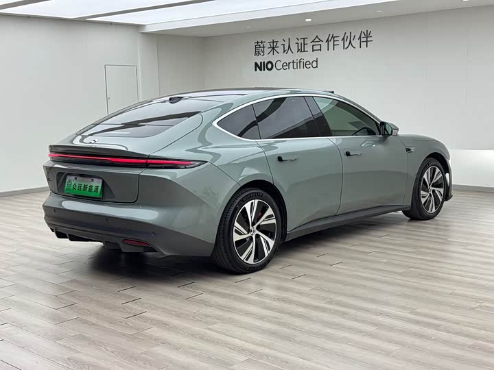 Фото 6 - Nio ET5