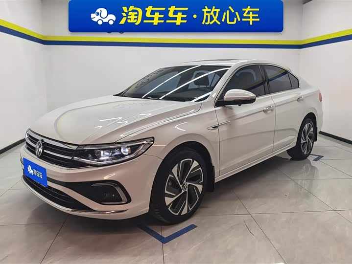 Фото 1 - Volkswagen Bora