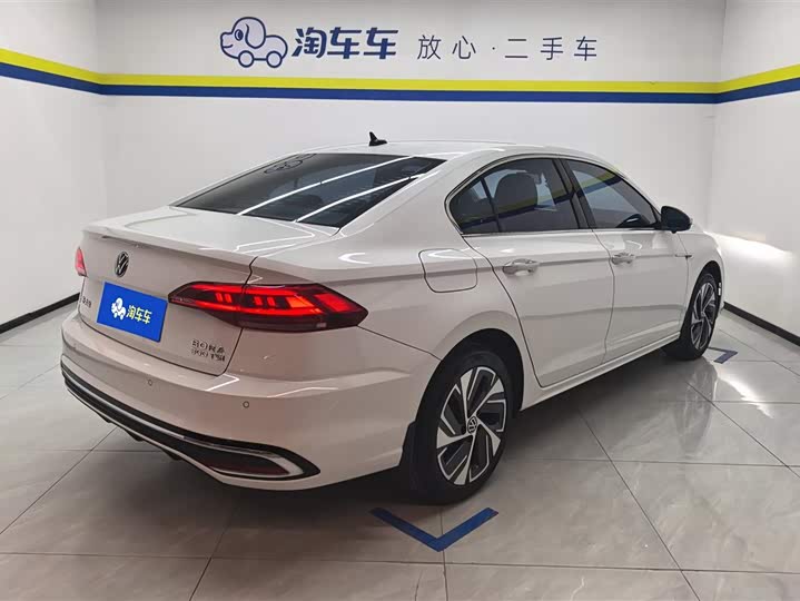 Фото 3 - Volkswagen Bora