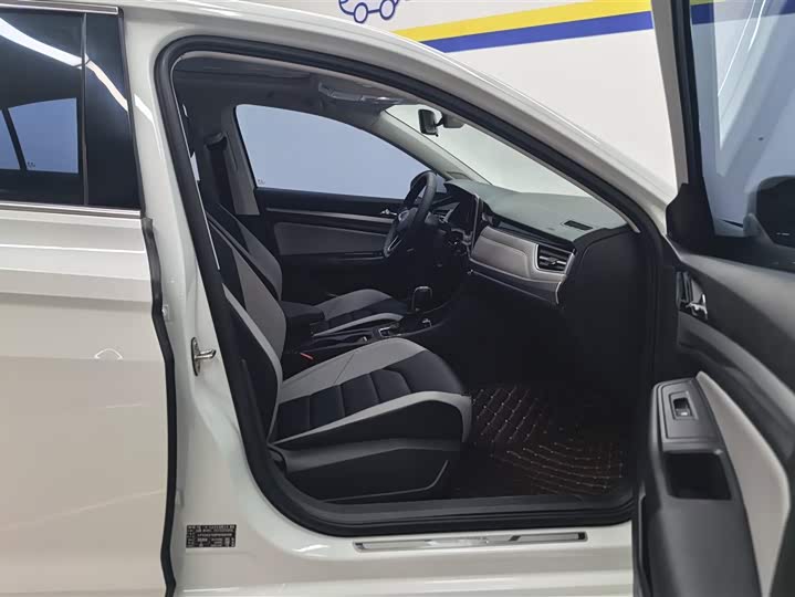 Фото 8 - Volkswagen Bora