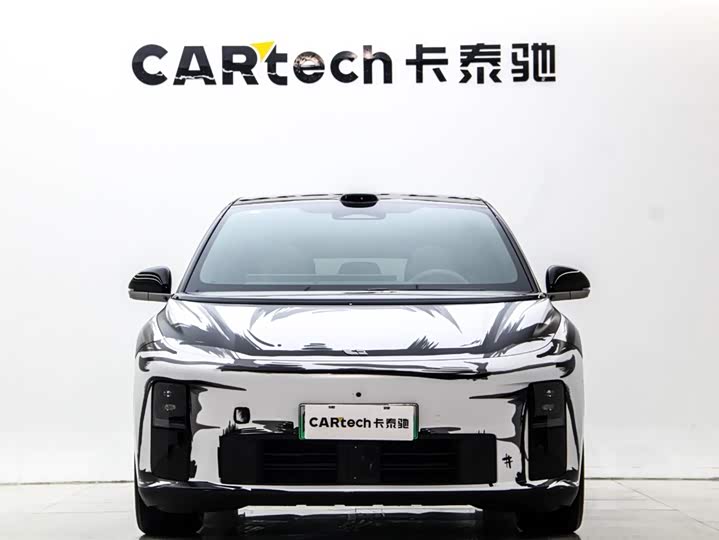 Фото 2 - LiXiang i6