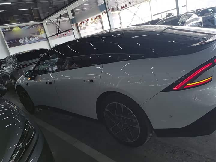 Фото 4 - XPeng F57