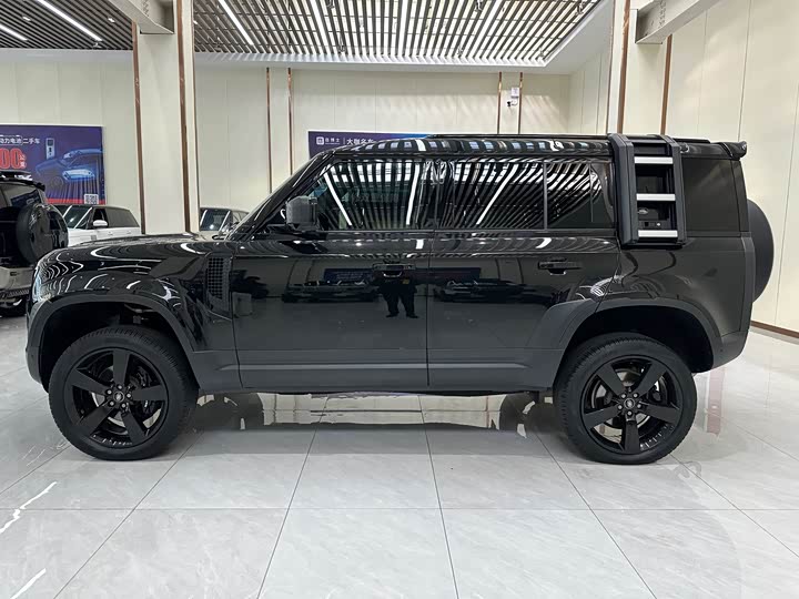 Фото 6 - Land Rover Defender