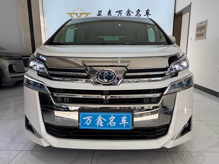 Фото 2 - Toyota Vellfire