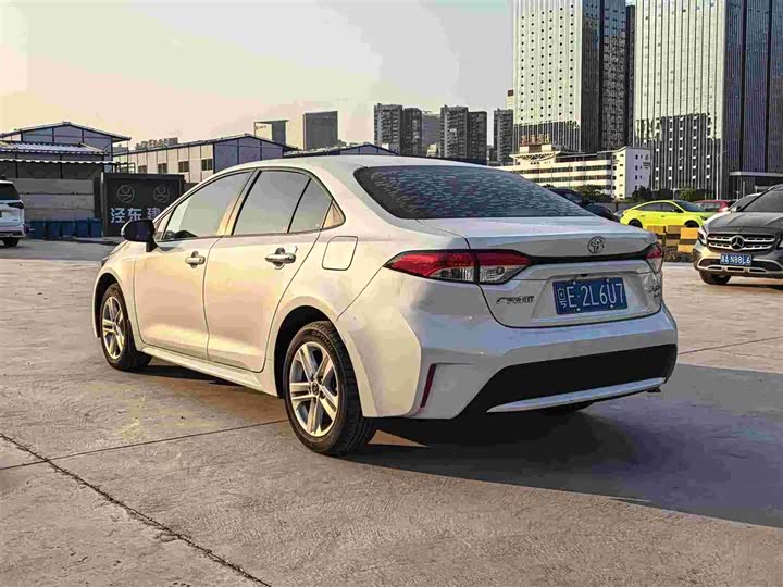 Фото 4 - Toyota Levin