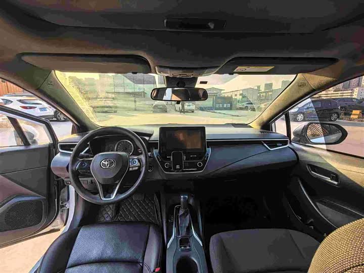 Фото 5 - Toyota Levin