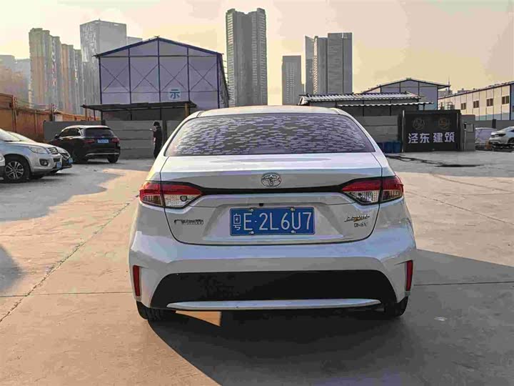 Фото 6 - Toyota Levin