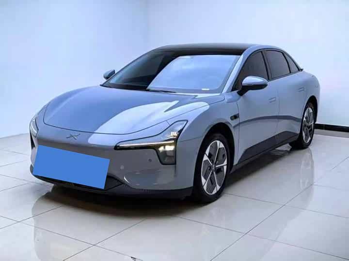 Фото 1 - XPeng Mona M03