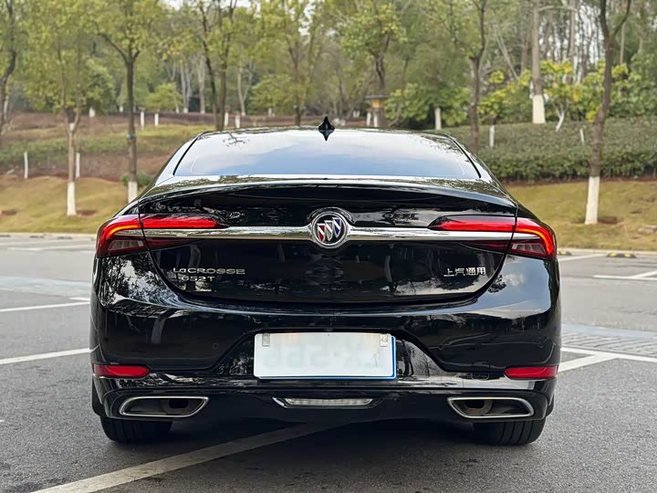 Фото 6 - Buick LaCrosse