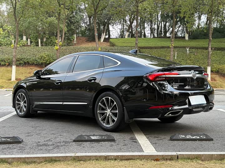 Фото 7 - Buick LaCrosse